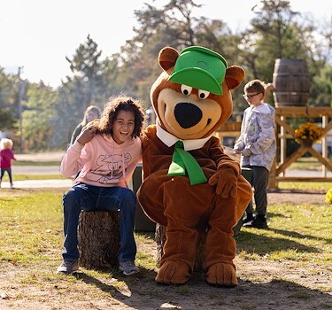 Activities & Characters at Jellystone Park™ Chincoteague Island