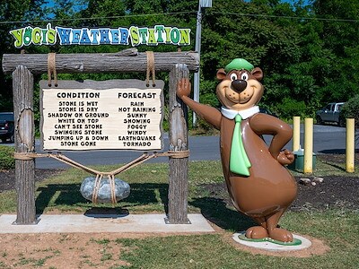 Camp-Resort Info at Jellystone Park™ Shenandoah Valley