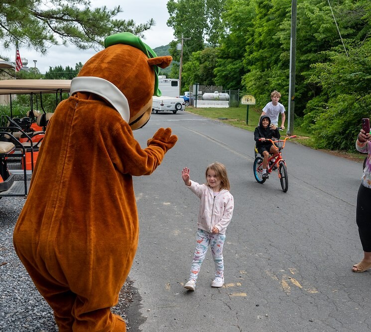 Deals and Savings at Jellystone Park