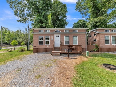 Ways to Stay at Jellystone Park™ Shenandoah Valley