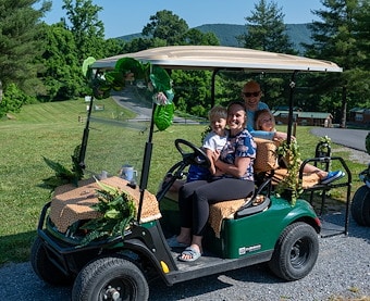 Golf Cart Rentals at Jellystone Park™ Natural Bridge