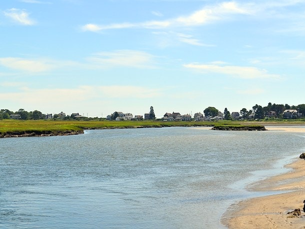 Natural Hotspots nearby Jellystone Park™ Virginia, United States