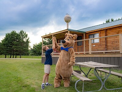High Fives with Boo Boo™ at Jellystone Park™ Williamsburg