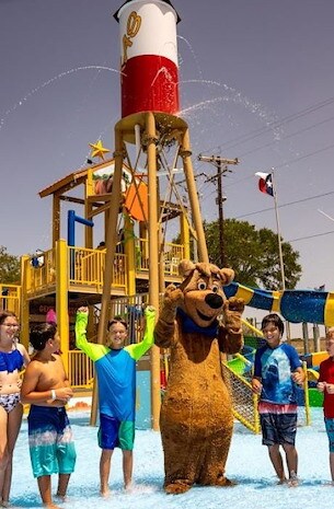 Water Zone at Jellystone Park™ Texas Wine Country