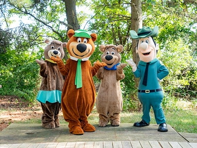 Activities and Characters at Jellystone Park Caledonia, WI