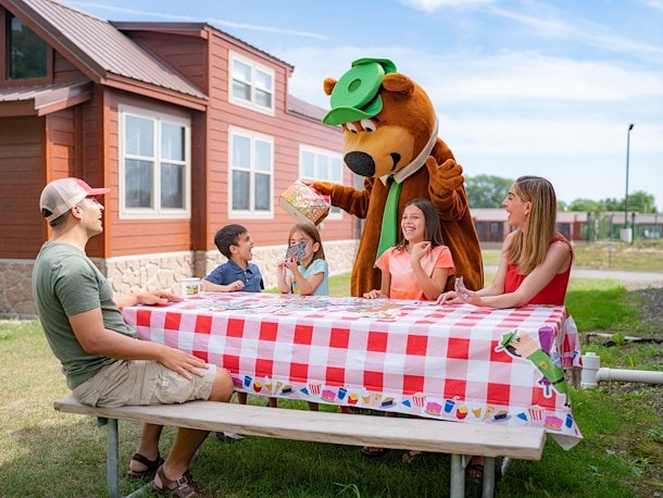 Yogi Bear Celebratory Package of Jellystone Park, Caledonia