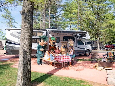 Ways to Stay at Jellystone Park Caledonia, WI