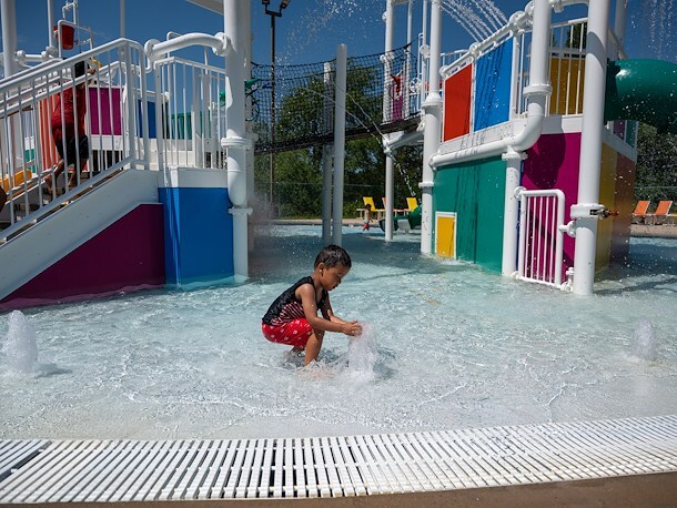 Splashground at Jellystone Park™ Wisconsin Dells