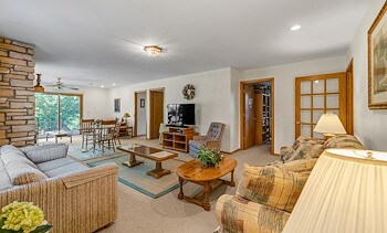 Lodging at Jellystone Park™ Wisconsin Dells