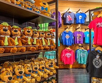 Delta Market in Jellystone Park™ Tower Park