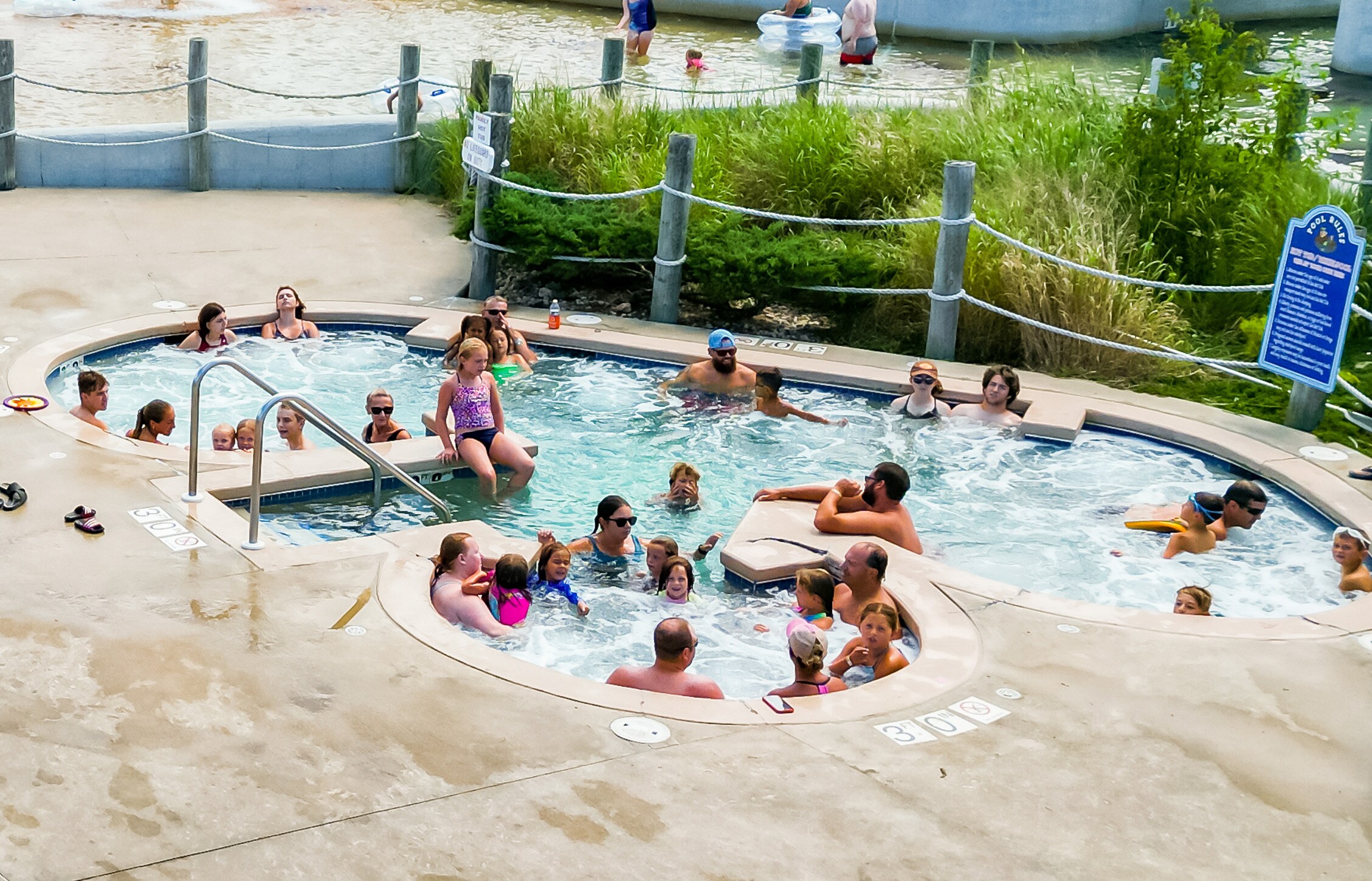 Hot Tub at Jellystone Park™ Warrens