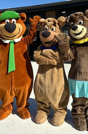 Make New BFFs at Jellystone Park™ Zion