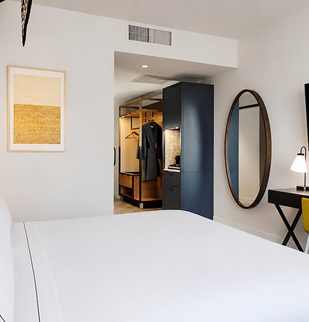 1 King Bed Hearing Accessible at Canopy by Hilton Boston Downtown - 1
