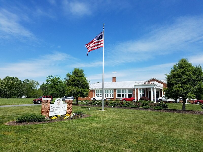 Exterior view of Commonwealth Senior Living at Farnham