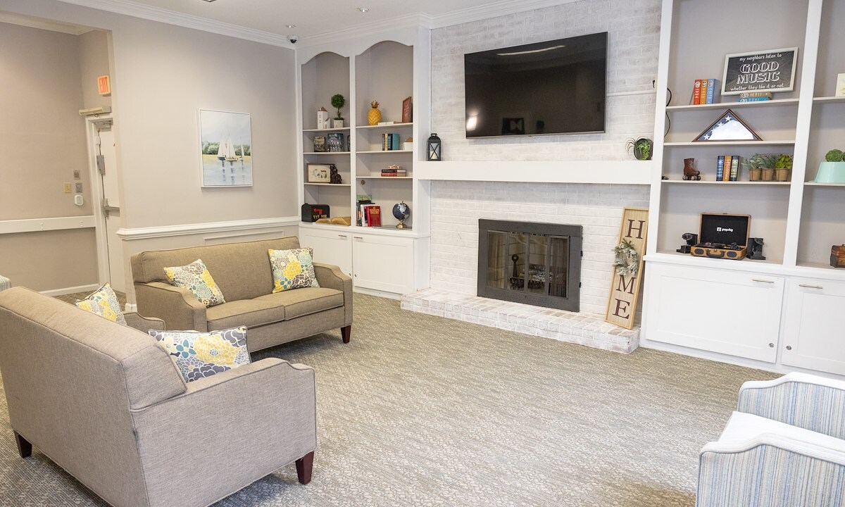 Manor Senior Care Commonwealth Senior Living