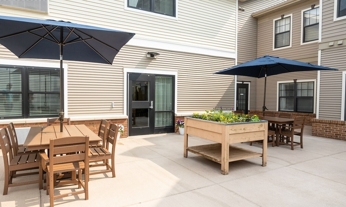 Baltimore's Choice for Senior Living | Commonwealth SL