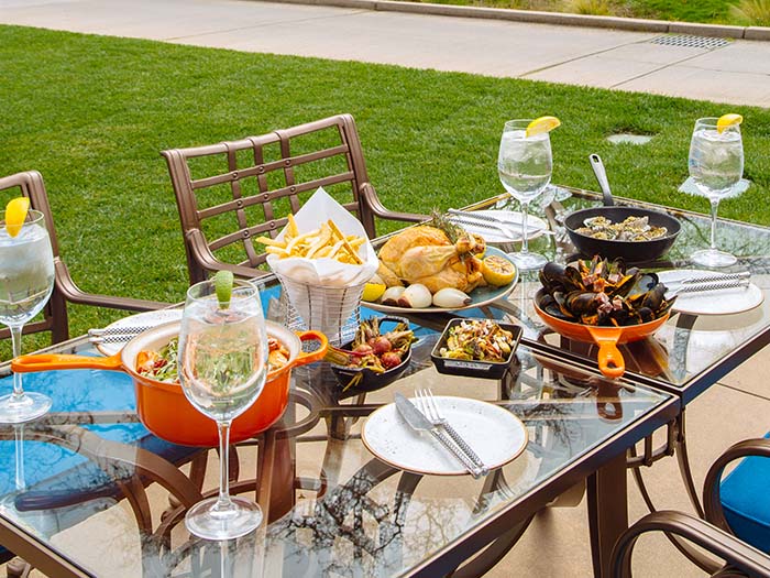 A table with food and drinks on it