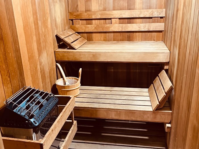 Steam & Sauna