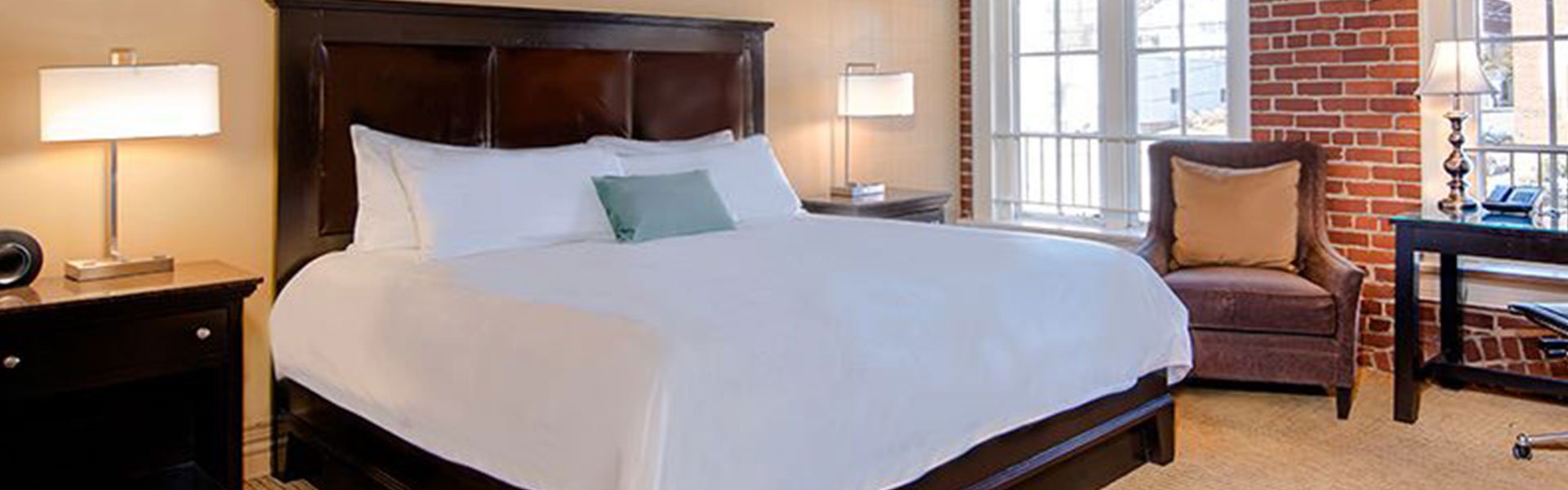 Craddock Terry Hotel, Lynchburg-VA - King Suite