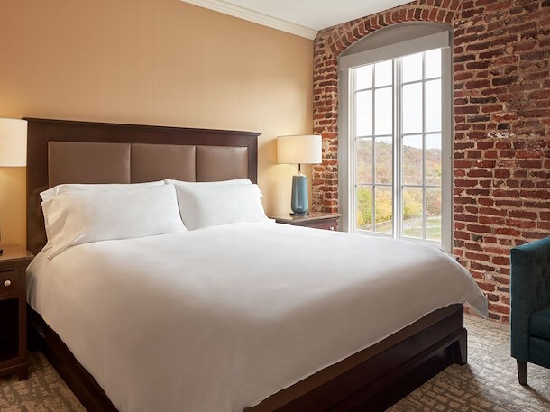 Suites at Craddock Terry Hotel, Lynchburg-Virginia