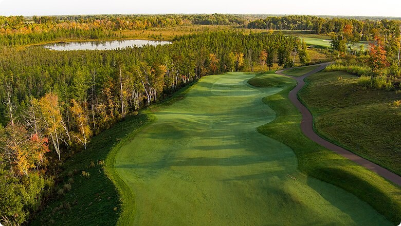 Cource-Watersport-Adventures-on-Gull-Lake-at-Cragun-Resort-Brainerd