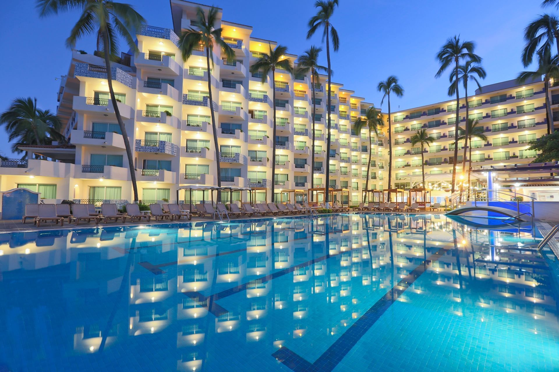 Crown Paradise Golden Puerto Vallarta Wedding Packages