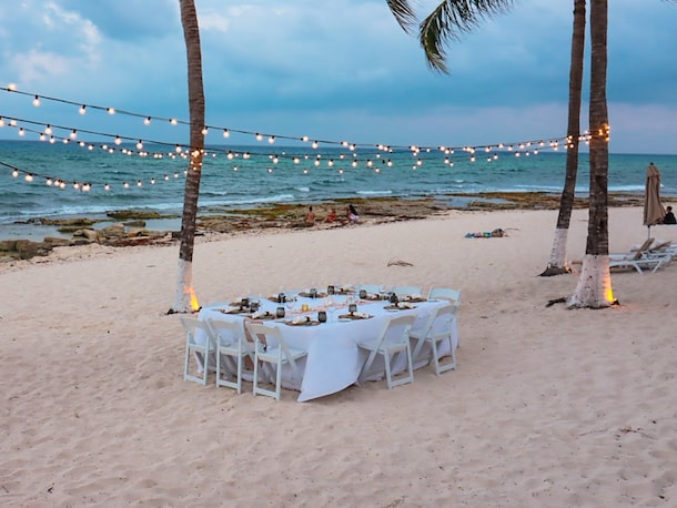 Wedding Services at The Beachfront by The Fives Hotels