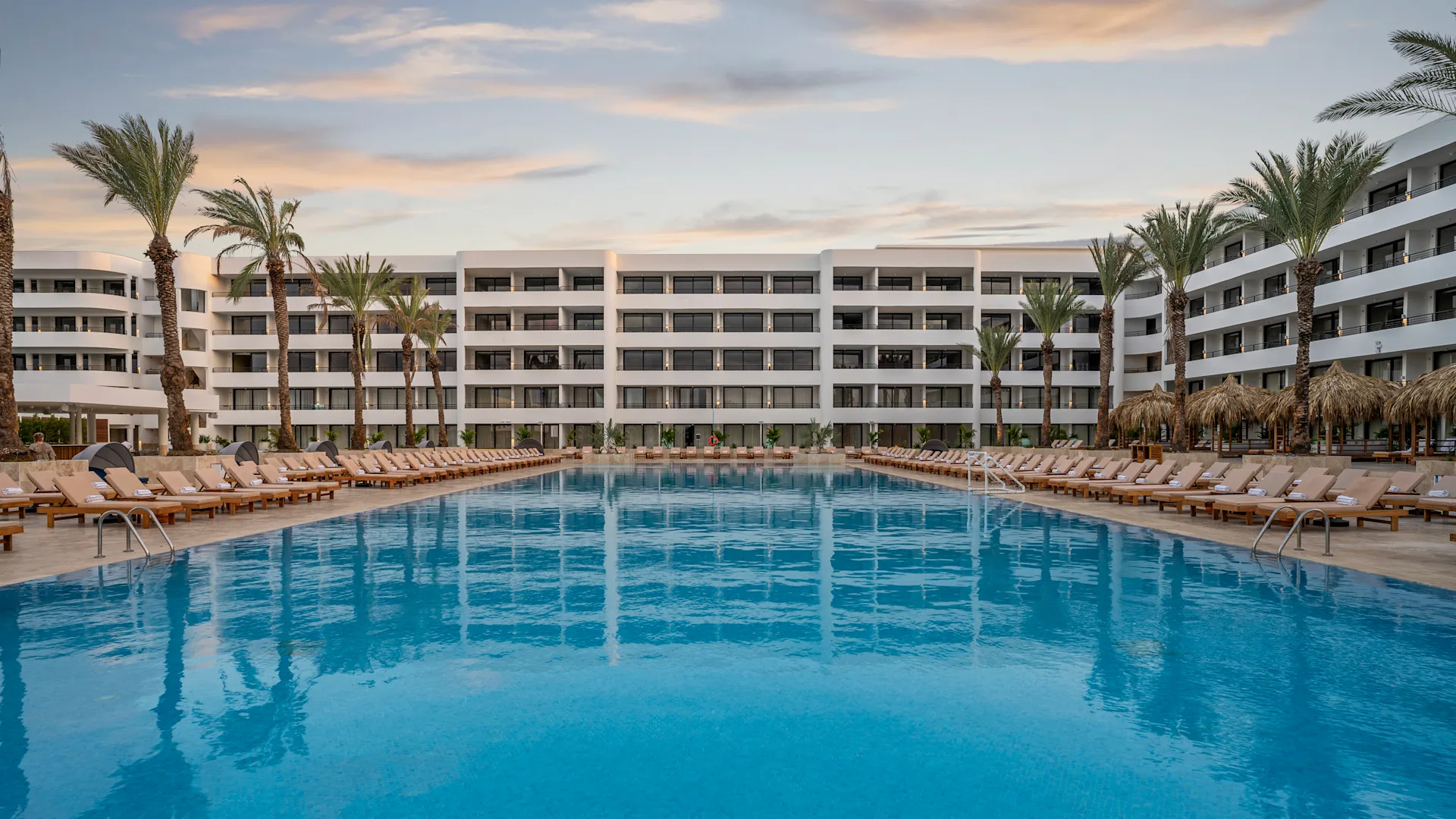  The Rif at Mangrove Beach Corendon Curacao All-Inclusive, Curio by Hilton