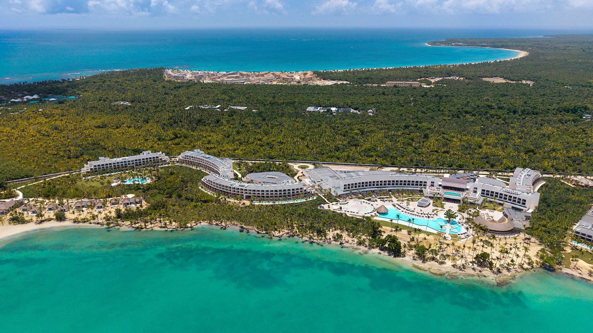  Zemi Miches All-Inclusive Resort, Curio Collection by Hilton hero image