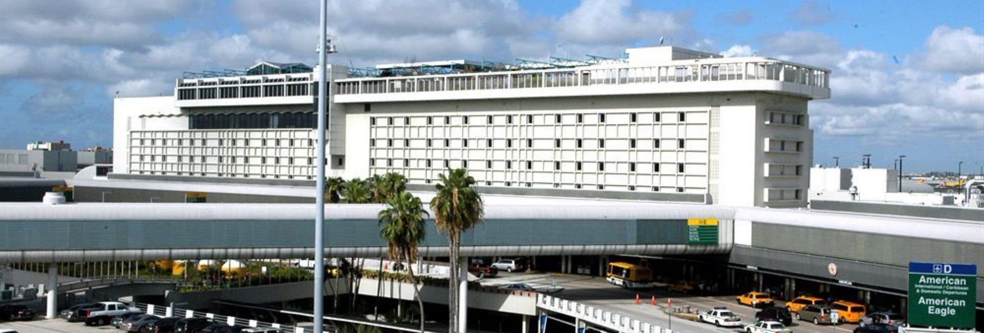www.miahotel.com