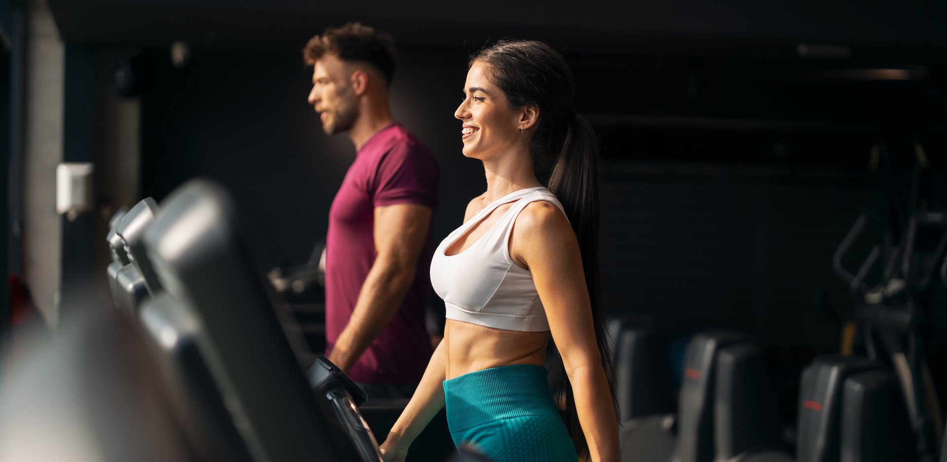 Couple on a threadmill