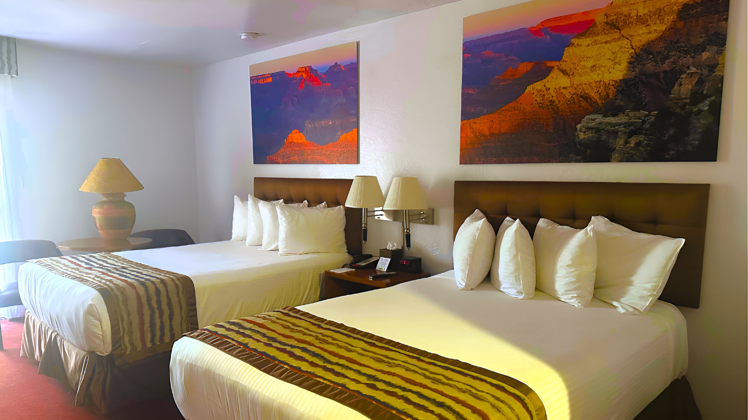 Grand Canyon Hotel Rooms Grand - Christine Ward At Grand Canyon Plaza Tusayan Arizona