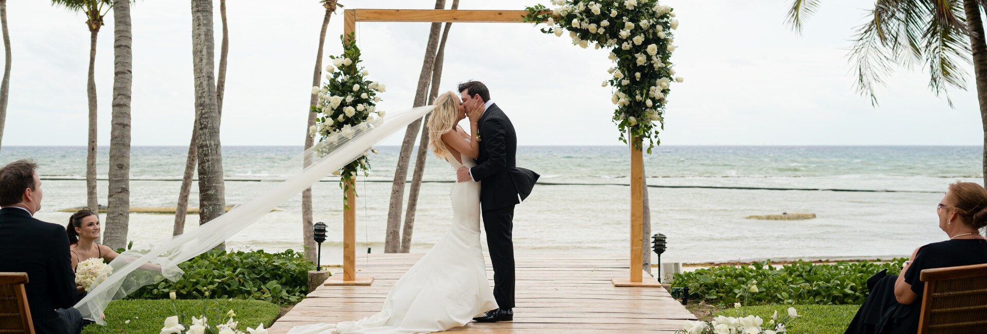 Grand Velas Riviera Maya ofrece Servicios de Bodas de Lujo