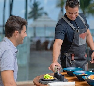 Restaurantes en Grand Velas Riviera Maya, Playa del Carmen, México