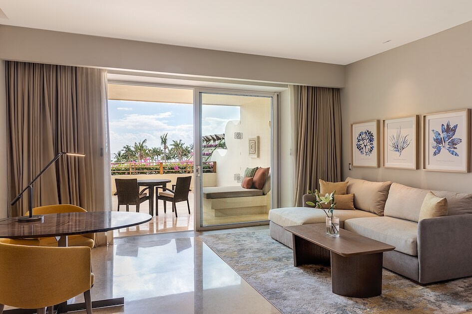 Ambassador Ocean View Suite