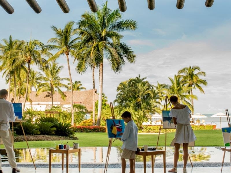 Unforgettable summer vacations at Velas Resorts