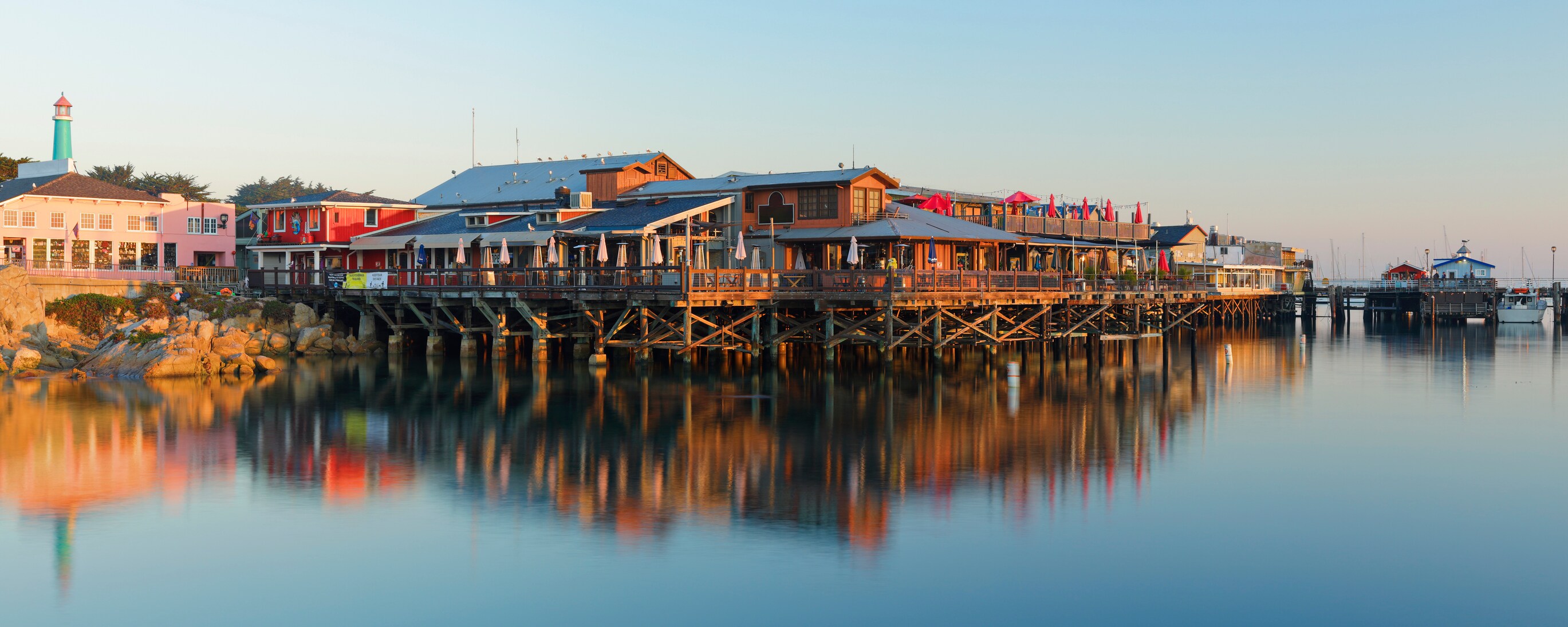 Front View of Inns of Monterey, California, United States
