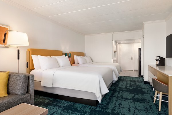 Eastern Oceanfront Room at Holiday Inn Oceanfront, Ocean City