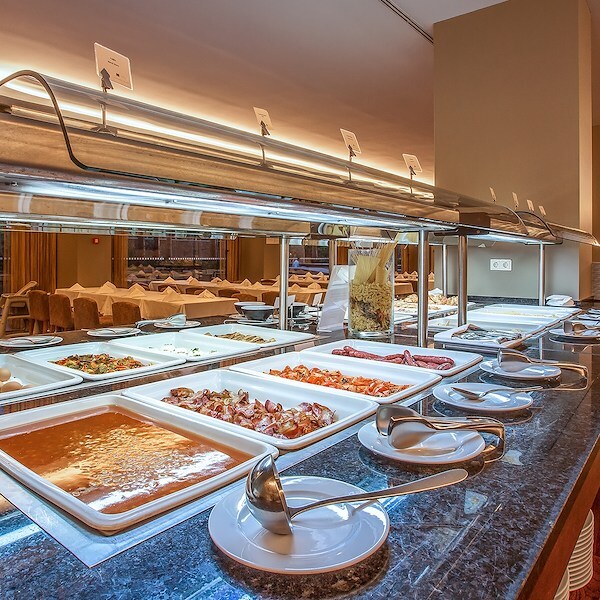 Algarve Restaurants at NAU Salgados Palace, Albufeira
