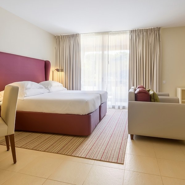 Enjoy a long stay at Nau São Rafael Suites