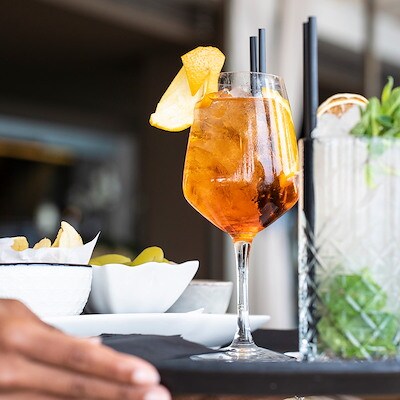 Waiter Job Requirement in Hotel