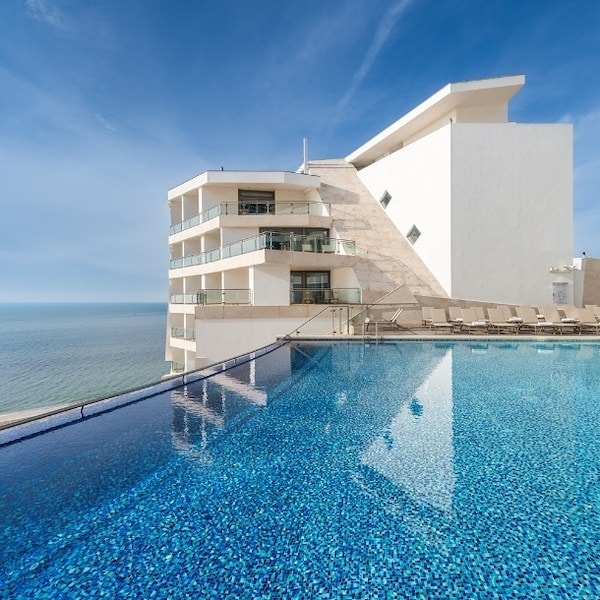 Oferta Especial no Sesimbra Oceanfront Hotel 