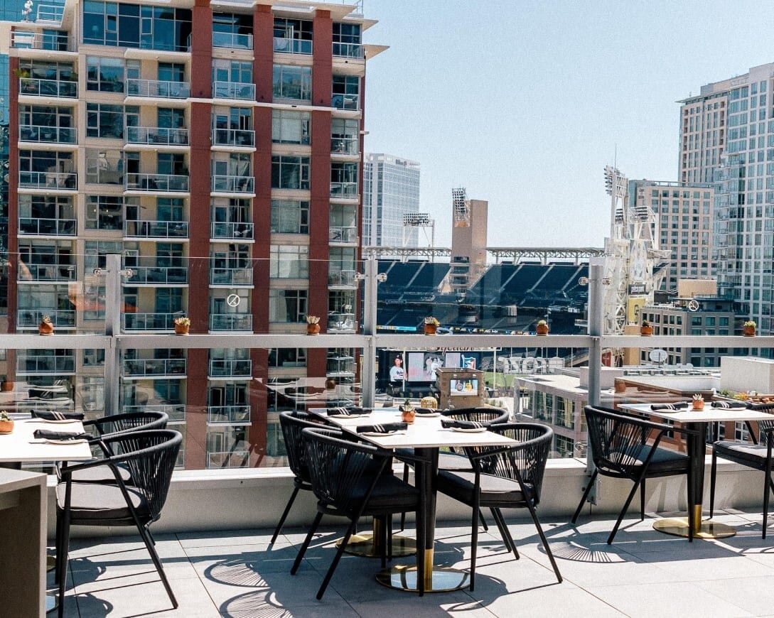 dining-Hotel Indigo San Diego-Gaslamp Quarter