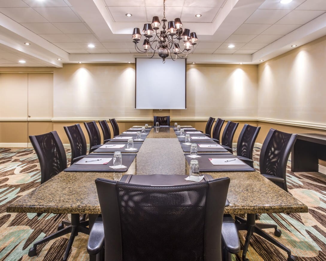 group-Crowne Plaza Executive Center-Baton Rouge