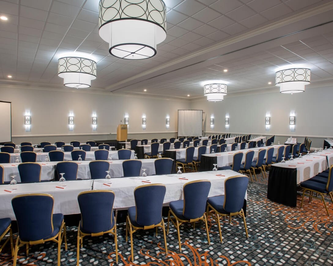 group-Crowne Plaza Orlando Universal Blvd