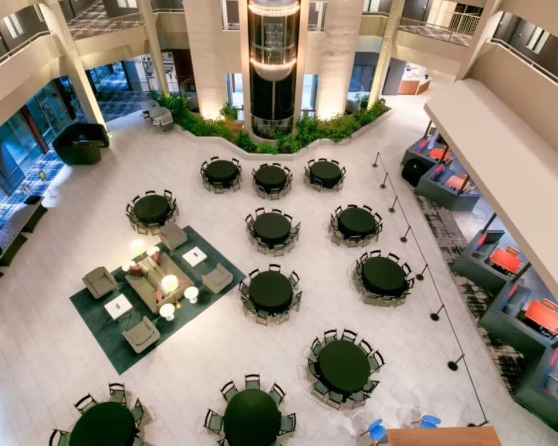 Crowne Plaza Suites Arlington