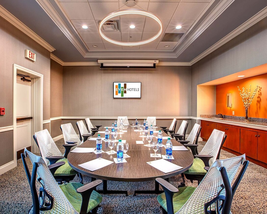 Meeting room for groups visiting the hotel