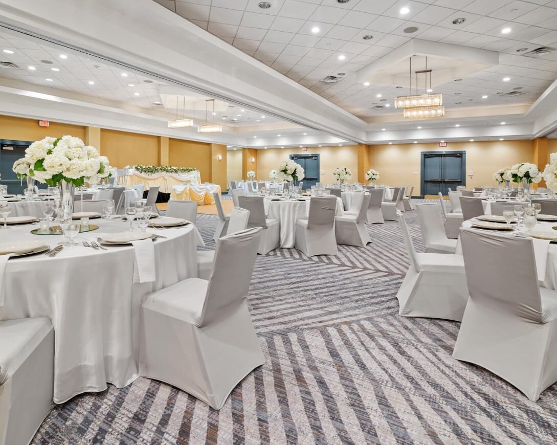 weddings-Crowne Plaza Houston Galleria Area