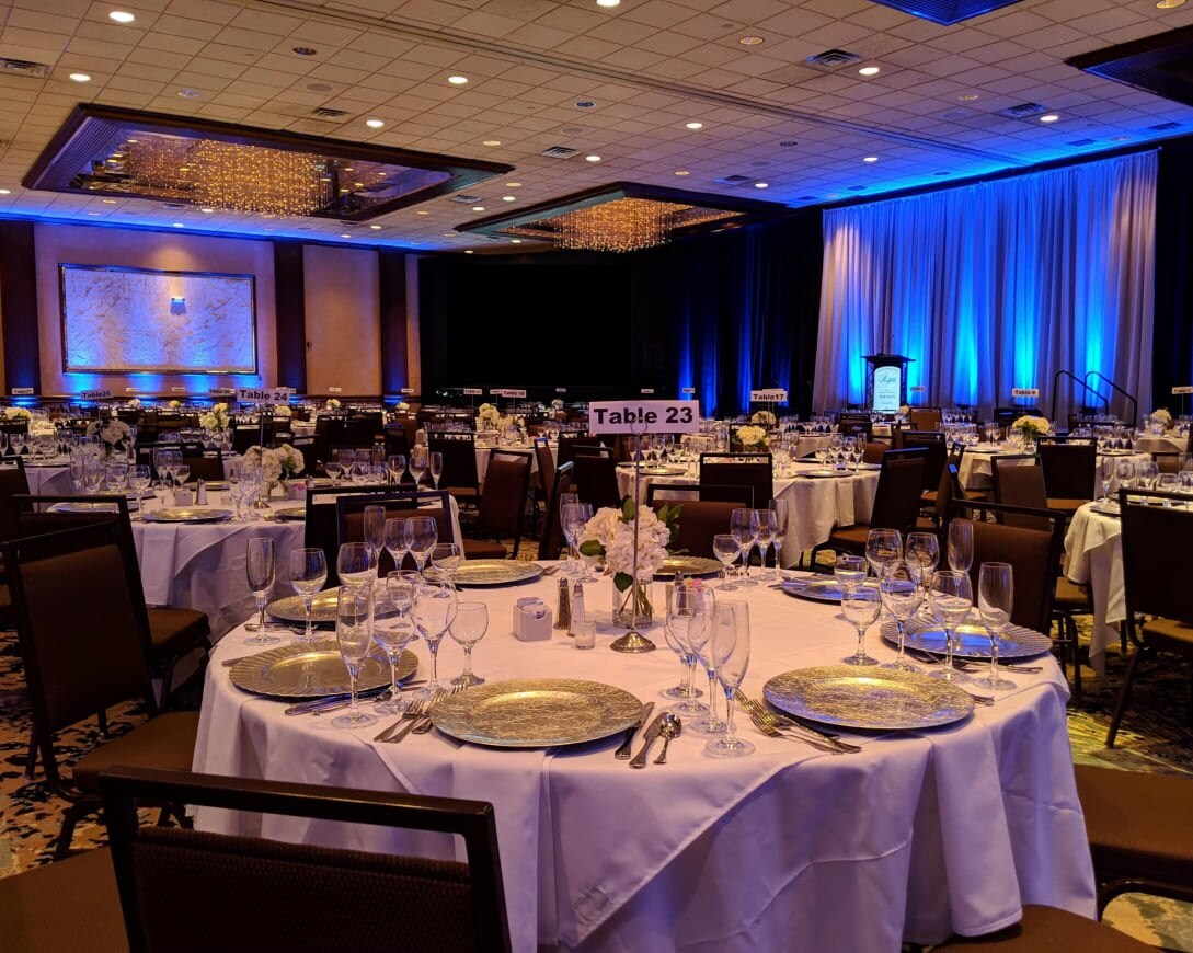 weddings-Crowne Plaza Knoxville Downtown University