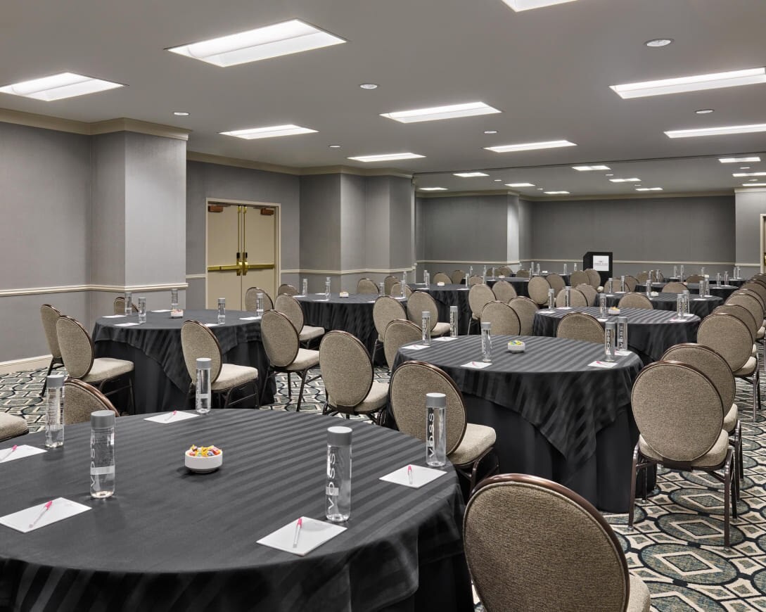 weddings-Crowne Plaza New Orleans Airport
